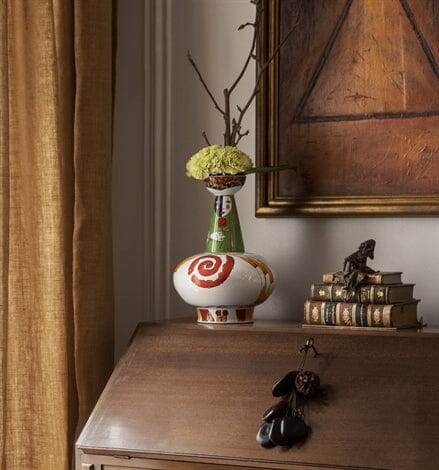 Mariinsky Julieta Vase Teapot Vista Alegre 