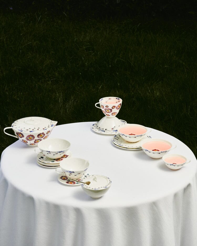 Anemone Cup & Saucer Dinnerware Serax 