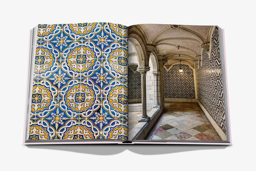 Lisboa Luz Book BOOKS Assouline 