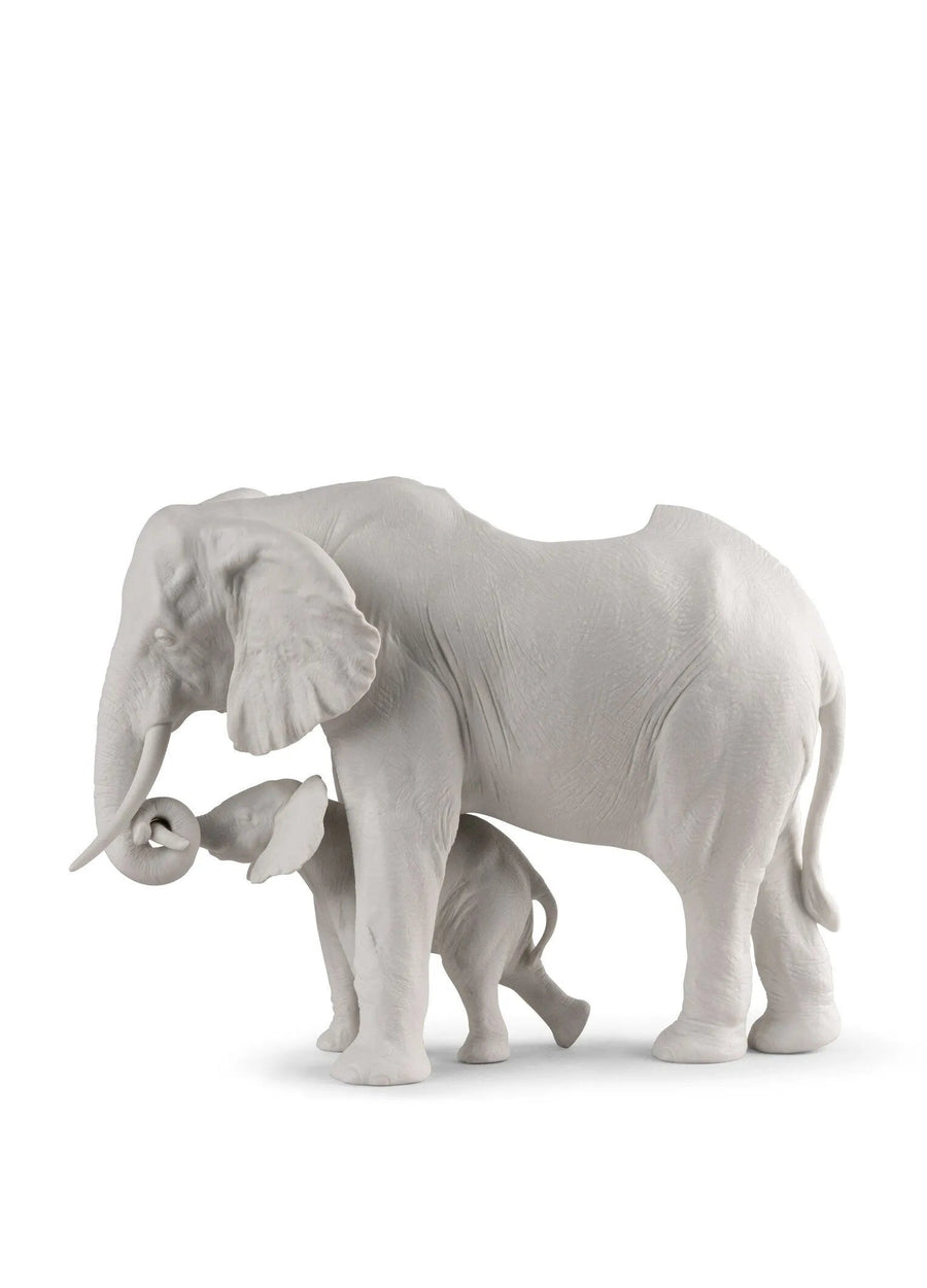 Elephant Garden Sculpture Matte White Home Accessories Lladro 